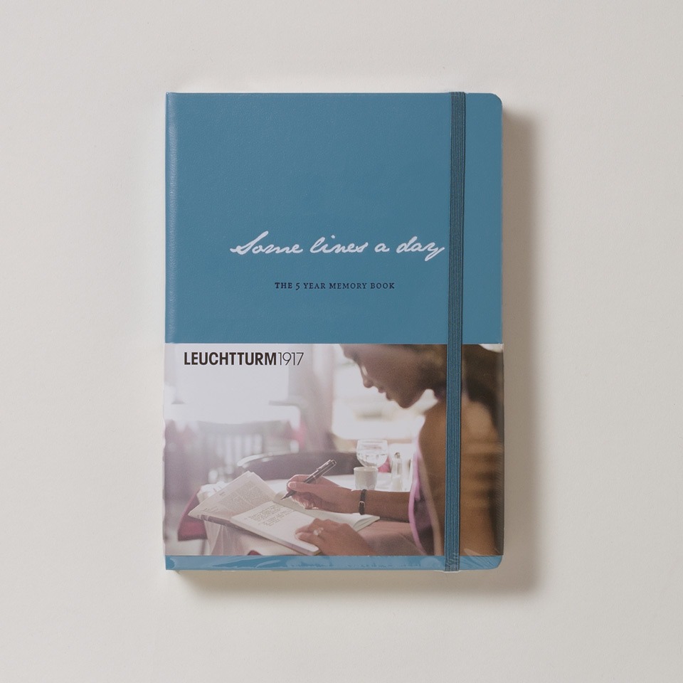 Fünfjahresbuch »Some Lines A Day« – Bild 2