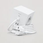 Mehrfachsteckdose in Opal White / Martinelli Luce / Avolt Square 1